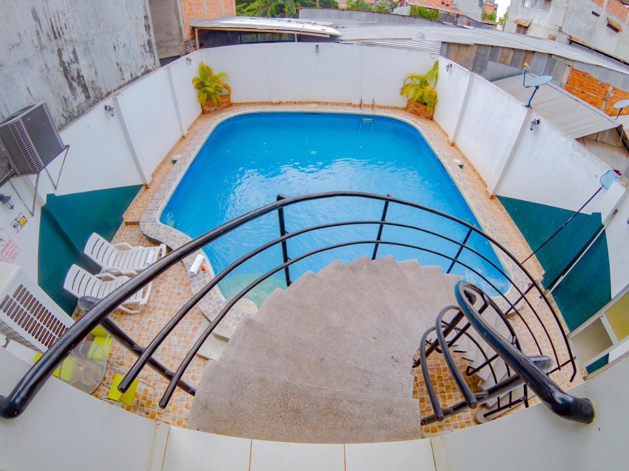 Hotel Jhor Bush Pucallpa Esterno foto