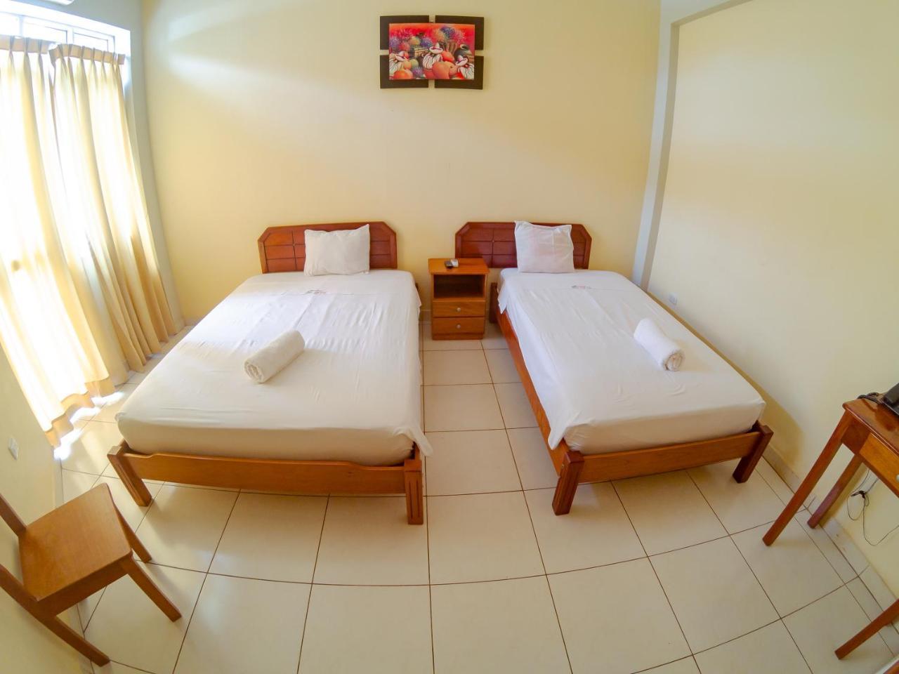 Hotel Jhor Bush Pucallpa Esterno foto