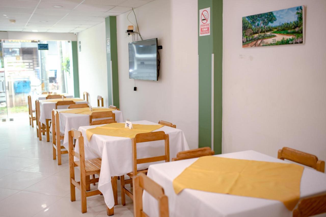 Hotel Jhor Bush Pucallpa Esterno foto